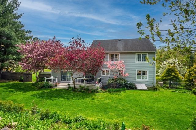 42 Spruce Road, North Reading, MA 01864