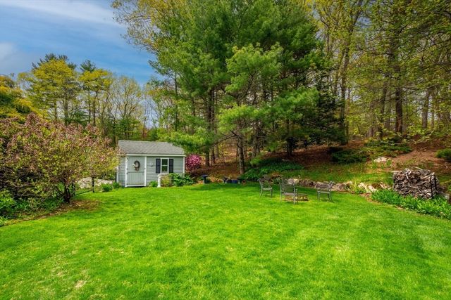 42 Spruce Road, North Reading, MA 01864