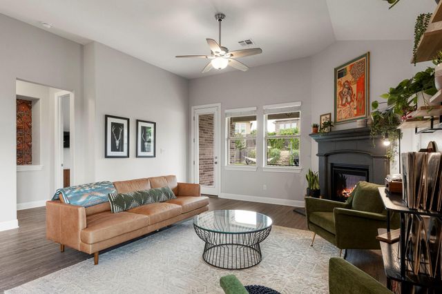 772 Founders RDG, Dripping Springs, TX 78620