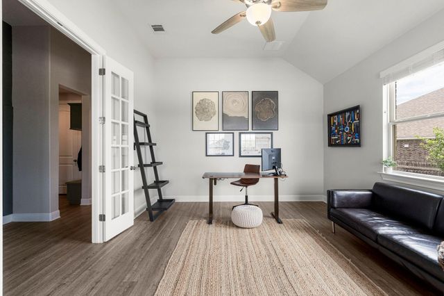 772 Founders RDG, Dripping Springs, TX 78620
