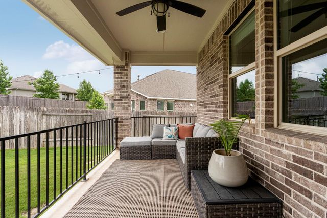 772 Founders RDG, Dripping Springs, TX 78620