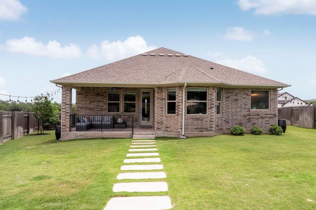 772 Founders RDG, Dripping Springs, TX 78620
