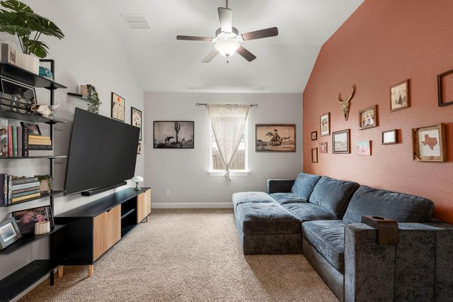 772 Founders RDG, Dripping Springs, TX 78620