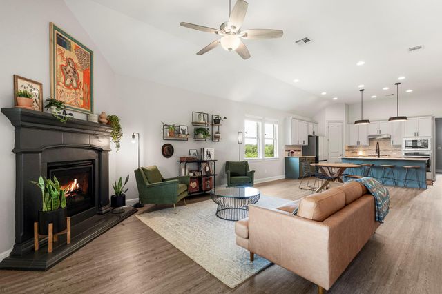 772 Founders RDG, Dripping Springs, TX 78620