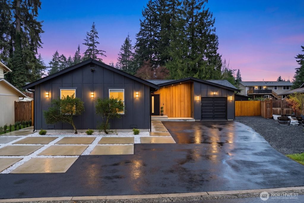 11124 29th Drive SE, Everett, WA 98208