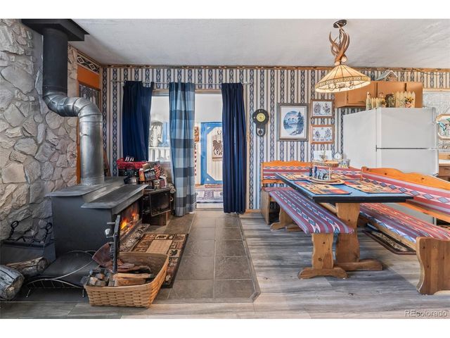 888 W Longbow Dr, Jefferson, CO 80456