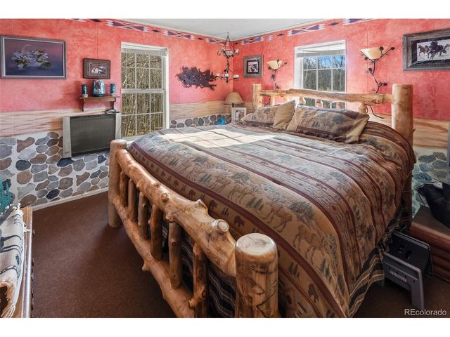 888 W Longbow Dr, Jefferson, CO 80456