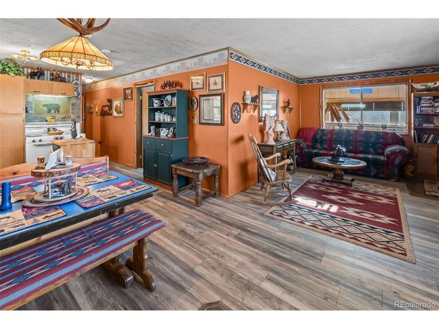 888 W Longbow Dr, Jefferson, CO 80456