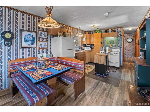 888 W Longbow Dr, Jefferson, CO 80456