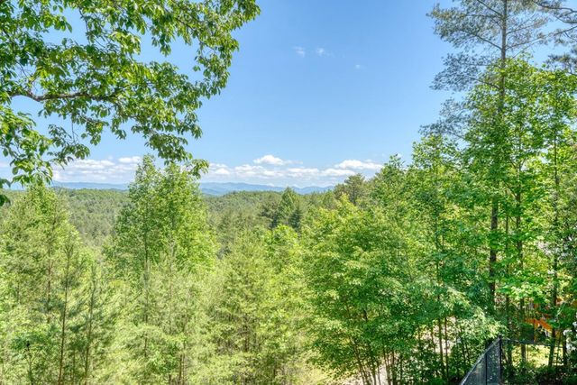 855 Smokey Hollow Drive, Murphy, NC 28906