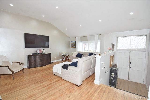 3029 Ann Street, Baldwin, NY 11510