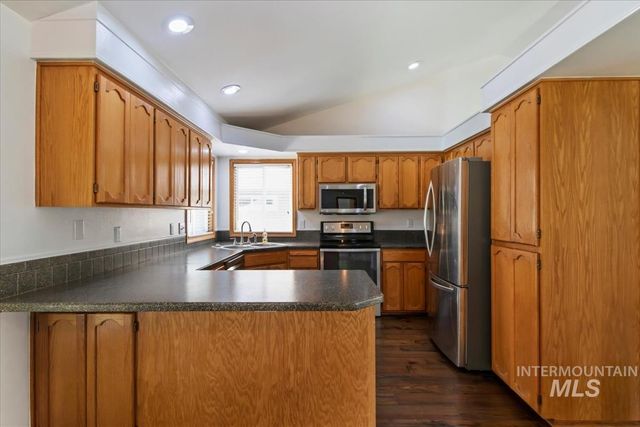 3326 N Linda Vista Ave, Boise, ID 83704