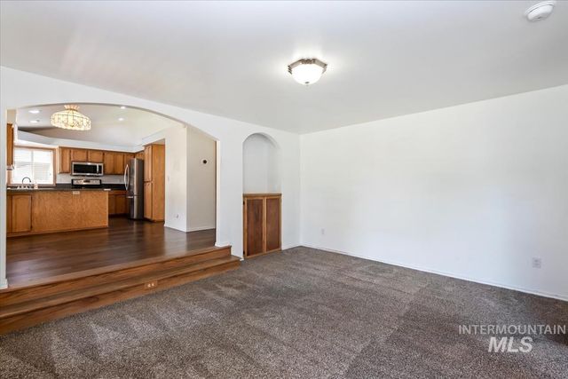 3326 N Linda Vista Ave, Boise, ID 83704