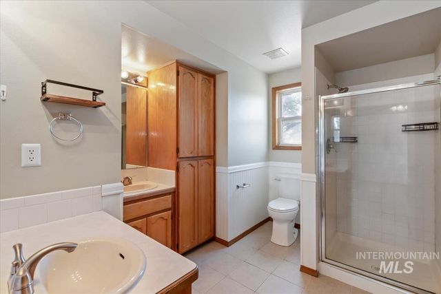 3326 N Linda Vista Ave, Boise, ID 83704