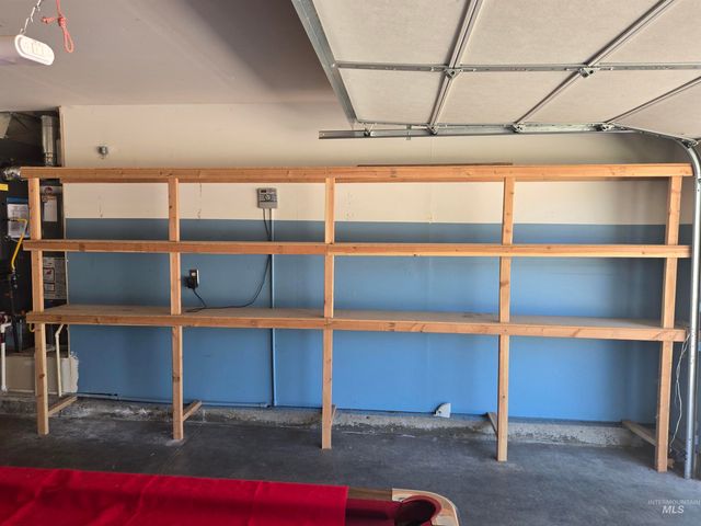 3326 N Linda Vista Ave, Boise, ID 83704