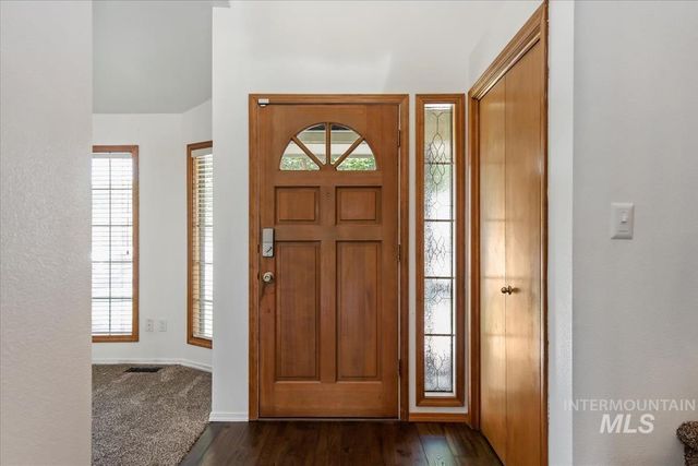 3326 N Linda Vista Ave, Boise, ID 83704