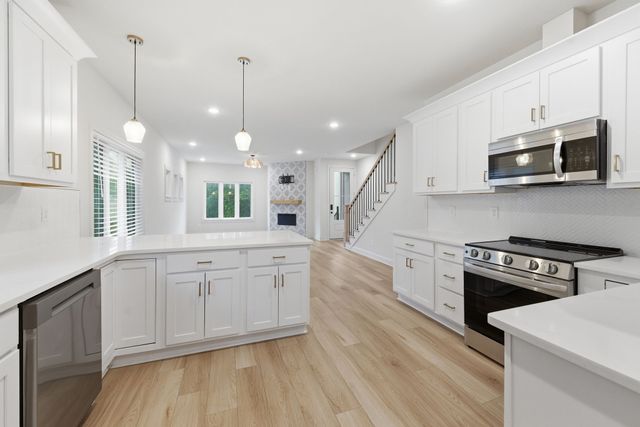 2401B Inga St, Nashville, TN 37206