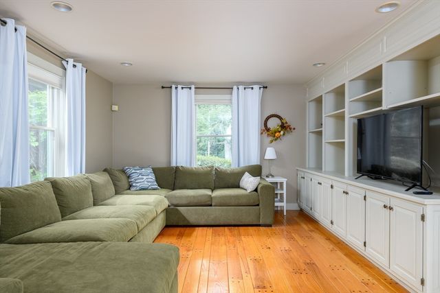 270 Ball Hill Road, Princeton, MA 01541