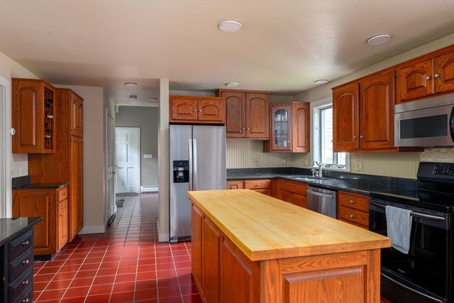 270 Ball Hill Road, Princeton, MA 01541
