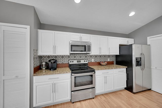 2649 Fairway Cove Court, Wellington, FL 33414