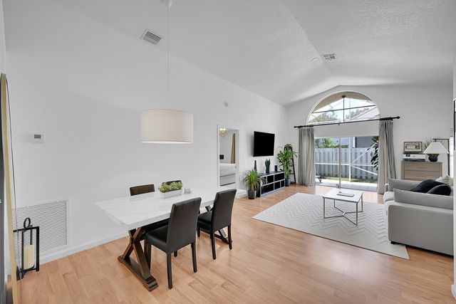 2649 Fairway Cove Court, Wellington, FL 33414