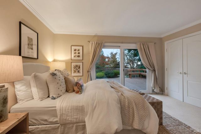 327 Buttercup Ct, Sonoma, CA 95476