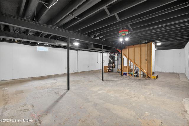 11403 Whitney Hill Rd, Louisville, KY 40299