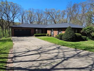 20 Boca Drive, Hannibal, MO 63401