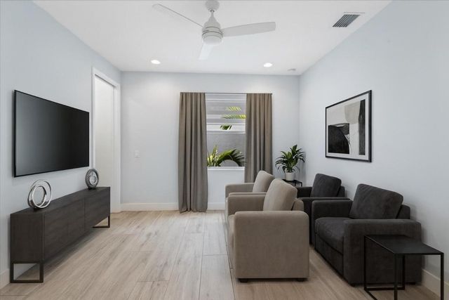 15377 W Green River Court, Delray Beach, FL 33446