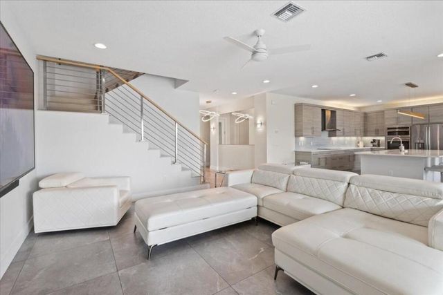 15377 W Green River Court, Delray Beach, FL 33446