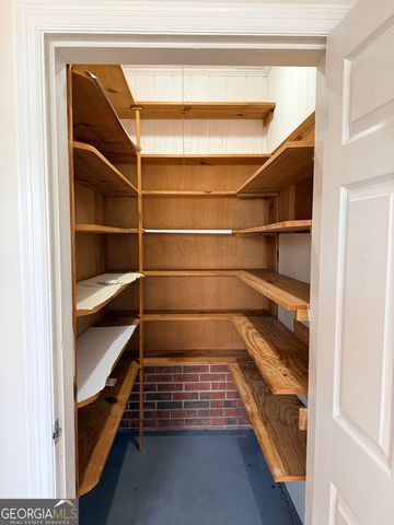 419 W Johnston Street, Forsyth, GA 31029