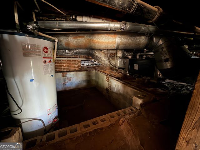 419 W Johnston Street, Forsyth, GA 31029