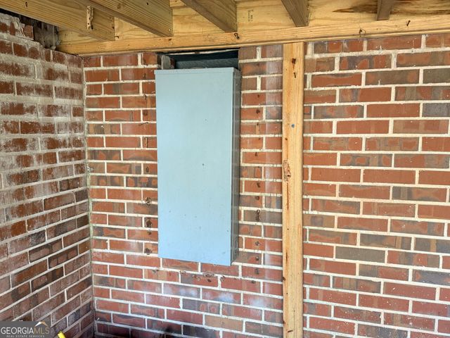 419 W Johnston Street, Forsyth, GA 31029