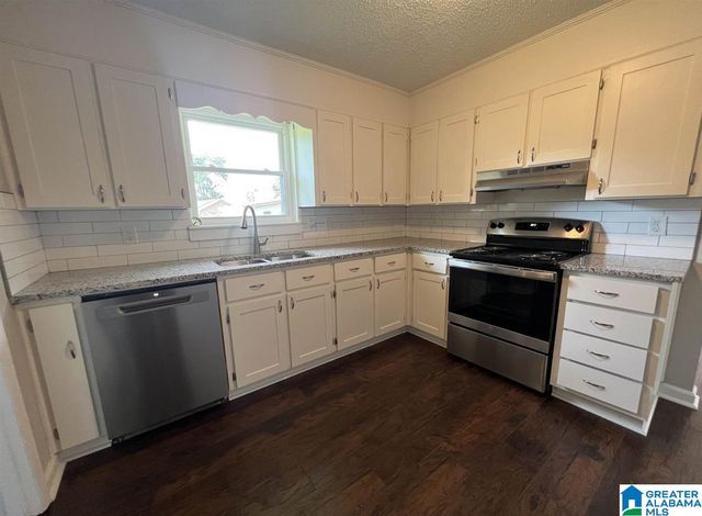 170 CONCORD HIGHLAND DRIVE, Bessemer, AL 35023