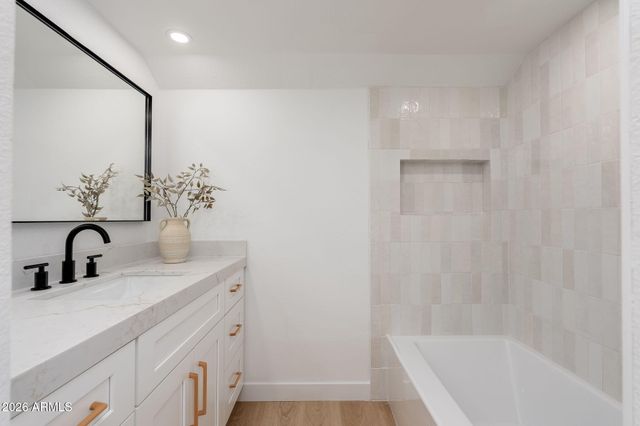 3807 N 30TH Street 2, Phoenix, AZ 85016