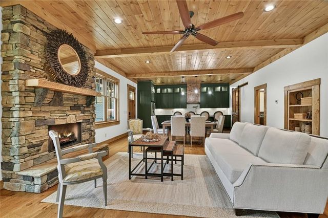 91 Edgewater Drive, Ellijay, GA 30540