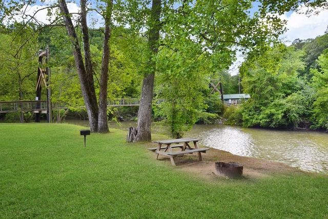91 Edgewater Drive, Ellijay, GA 30540