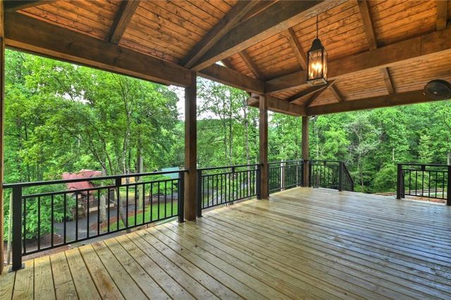 91 Edgewater Drive, Ellijay, GA 30540