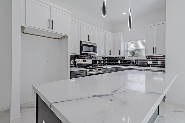 6732 Goforth Street A, Houston, TX 77021