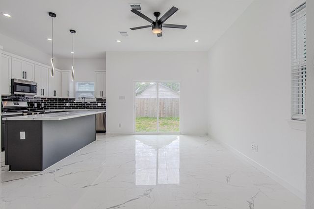 6732 Goforth Street A, Houston, TX 77021