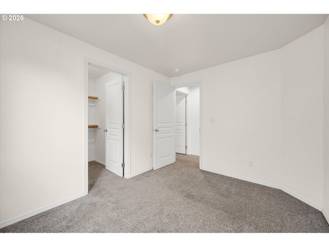 578 Se LINES St, Dallas, OR 97338