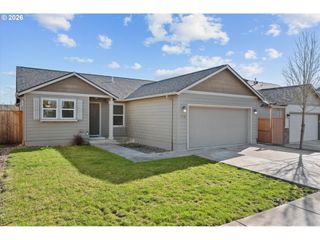 578 Se LINES St, Dallas, OR 97338
