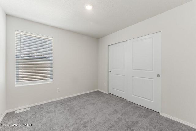 130 E Spirea LN, Hayden, ID 83835