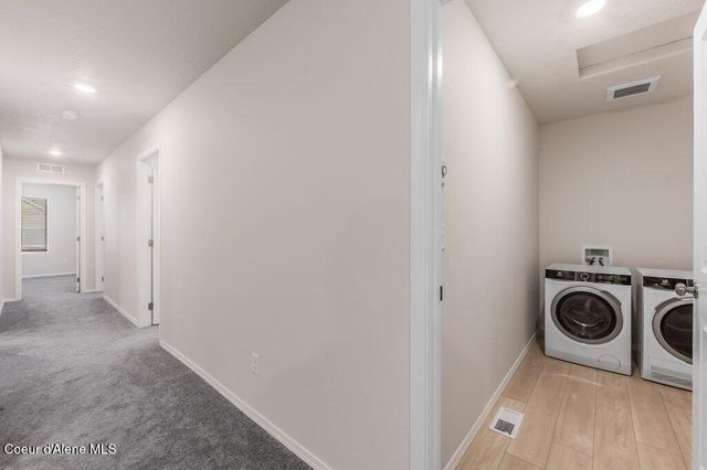 130 E Spirea LN, Hayden, ID 83835