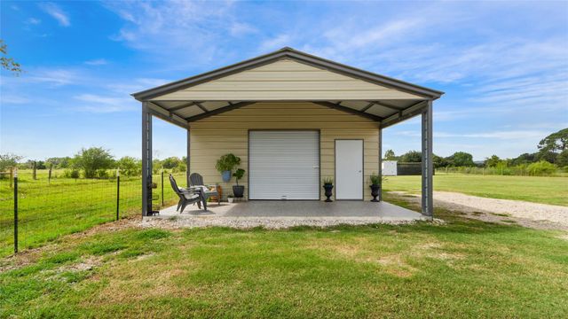 5201 Beaver Road, Santa Fe, TX 77517