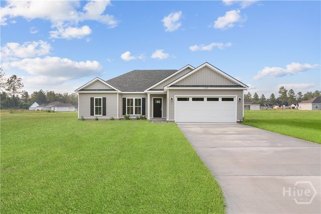 664 Belfast Loop, Ellabell, GA 31308