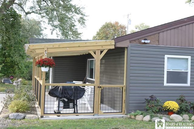 3949 and 3951 South Nesmith Avenue, Ellery, NY 14712
