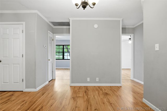 20000 S 280 Road, Morris, OK 74445