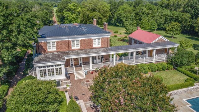 1711 Old Hillsboro Rd, Franklin, TN 37069