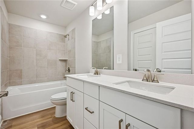 435 Elise Way, Lawrenceville, GA 30045